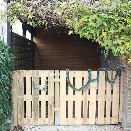 La Maisonnette De Jean Bar A Holiday home Thun-Saint-Martin